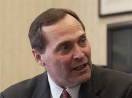 Petro: Noe stole millions