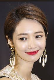 NETFLIX《慾罷不能》最新近況：HARRY 與FRANCESCA 分手又復合、「耶穌」Matthew 情傾模特兒