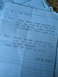 Bisa juga melalui pesan singkat, email, surat pribadi mungkin anda mudah mengucapkan terima kasih kepada guru anda dalam bahasa indonesia. Pesan Kesan Wandaphiisari