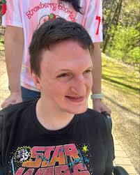 Larry and his staff soaked up the sun at Twin Lakes last week! We're happy  to see so many of our consumers enjoying the spring weather lately ☀