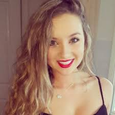 Isabel Smart (issysmart29@)