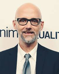 Official soundcloud for recording artist and dj moby. Celebrities Respond To Moby S Claim He Dated Natalie Portman