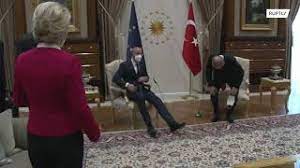 Des femmes protestent en s'asseyant devant l'ambassade de turquie à paris. Sofagate Von Der Leyen Chair Snub In Ankara Causes Social Media Stir Youtube