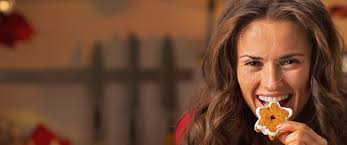 In photography, glare is a common issue. Online Skin Smoother Reduce Glare And Oily Shine In Face Photos
