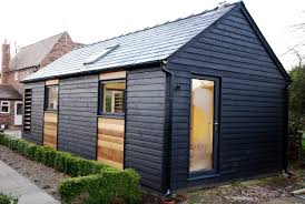 Garden Annex White Peak Design And Build Ltd Roof Design Garden Office Contemporary Garden Rooms
