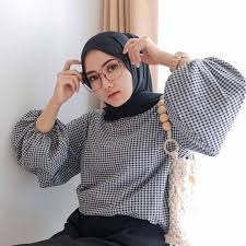 1.1 baju kantor wanita tanah abang. Jual Baju Atasan Wanita Remaja Model Terbaru 2021 Terbaru Lazada Co Id