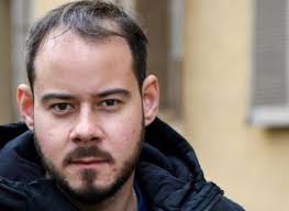 Quién es Pablo Hasél, el rapero encarcelado en España?