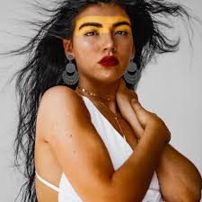 Amazon.com: RechicGu 民族中東印度風格垂墜耳環巴厘島Jhumka Jhumki 蓮花墨西哥吉普賽垂墜耳環傳統耳釘, 锌, 1 :  服裝，鞋子和珠寶