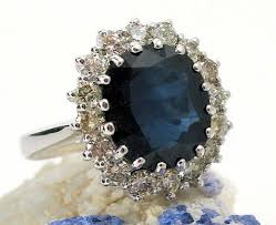 The diamond ring includes stones from princess diana's personal collection. Meghan Markle Was Thisclose To Getting Princess Diana S Sapphire Engagement Ring Diamond Designs Orange Ct Jewelry Store