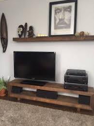 Meuble Tv Pin Brut Aspect Antique Bois De Grange Fait Main Home Remodeling Home Basement Stairs