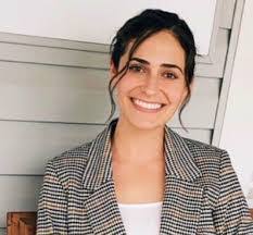 Loretta Chavis's Instagram, Twitter & Facebook