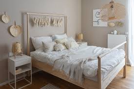 Für harmonie und entspannung wähle eine kombination, die perfekt auf deinen einrichtungsstil abgestimmt ist. Leinwand Aufhangen Mit Den Tesa Klebenageln Blog Dreieckchen