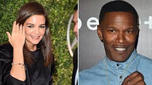 Lo que hacen Katie y Jamie para ocultar su noviazgo