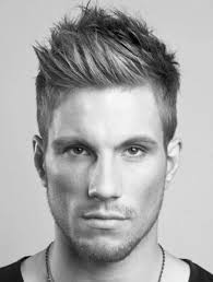 Taglio capelli uomo sidecut con lungo ciuffo laterale. Tagli Di Capelli Uomo Oltre 60 Immagini Catturate Da Pinterest