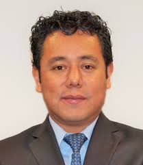 Irving Abraham Juárez Fuentes :: director en México :: AIS Group ::