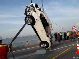 We did not find results for: Suv Terhumban Ke Laut Akhirnya Berjaya Ditarik Keluar