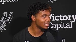 Antonio Harrison's Instagram, Twitter & Facebook