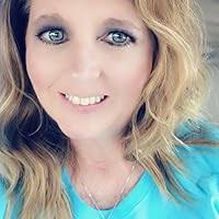 Holly Jolly Homicide (A Christmas Cozy Mystery, #7) by Mona Marple