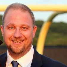 Justin Smalley's Instagram, Twitter & Facebook