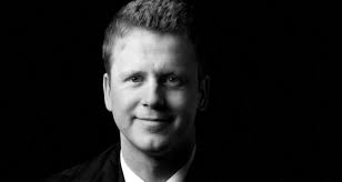 Mixing & Mastering Engineers, Producers & Songwriters who worked with  Vandalorum