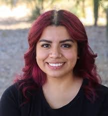 Jeannette Robles's Instagram, Twitter & Facebook