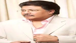 اخبار وتقارير مشاهير الغناء العربي ينعون رحيل أبو بكر سالم