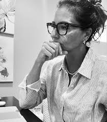 Dana Lutz's Instagram, Twitter & Facebook