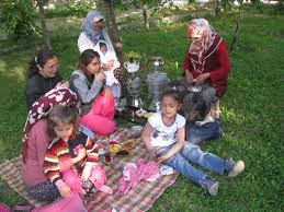 5 mayıs'ı 6'sına bağlayan gece, kış mevsimisinin artık sona erdiğini ve sıcak günlerin. Van In Asirlik Gelenegi Hidrellez De Neler Yapilir