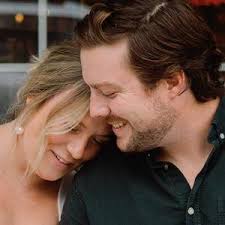 Abby Macdonald and Zach Yates's Wedding Registry