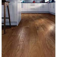 Large Image Of Golden Harvester Oak Engineered Wood Flooring Opens In A New Window Engineered Wood Floors Engineered Wood Floors Oak Flooring