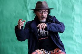 Nah itu dia alur cerita film main dukun. Jadi Dukun Sujiwo Tejo Beradegan Terbakar