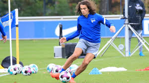 La tension est montée entre les deux français neal maupay et matteo guendouzi. Hertha Neuzugang Matteo Guendouzi Uber Seine Spielweise Seine Fitness Kicker