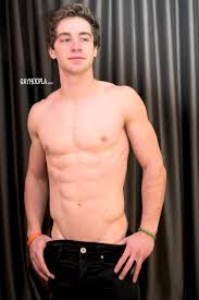 UNCUT Naked Gymnast & Skater Eric Morning by Gayhoopla