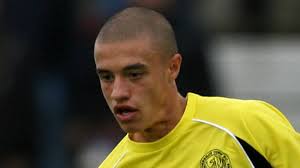 Shots strike late for point