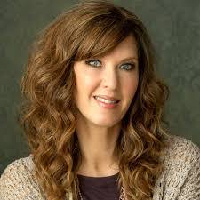 James Mary's Instagram, Twitter & Facebook