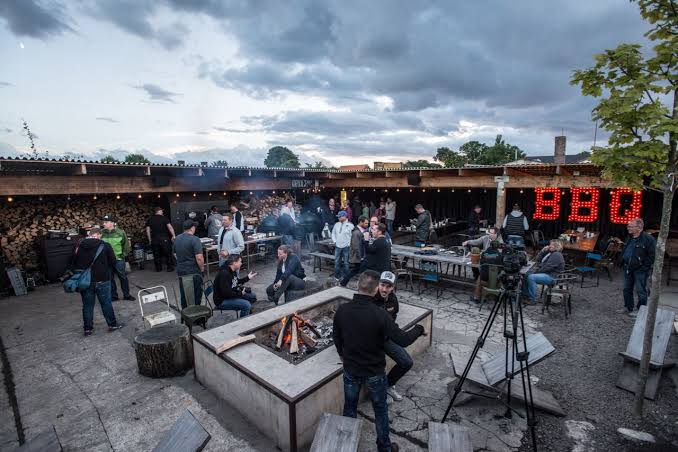 Holy Smoke BBQ – Texas Monthly