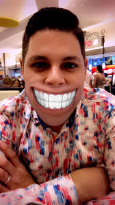 Qué tal con “perridientes”? Mi hija Marielena haciéndome maldades 😬🤪🤣🤣🤣