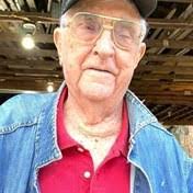 Ralph Oliphant's Instagram, Twitter & Facebook