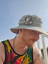 Howard Bode's Instagram, Twitter & Facebook