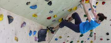 A bouldering wall is … Boulderwand Hochseilgarten Isarwinkel