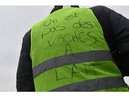Ce slogan des chambres de commerce des années 90 vient d'être recyclé par notre ministre de l'agriculture, didier guillaume. Actualites Gilets Jaunes Reaction Des Commercants Du Grand Pontarlier