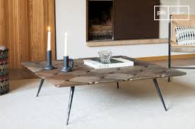 Que vous choisissiez une table à manger bois massif, une table à manger bois brut ou bien encore une table à manger bois recyclé, vous aurez la liberté de choisir parmi un grand éventail de styles et. Grande Table Basse En Beaux Damiers De Bois Lincoln Pib