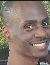 Alonzo Holmes's Instagram, Twitter & Facebook