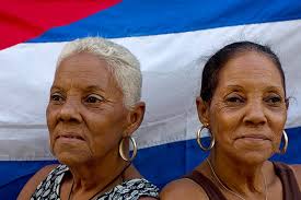 Twelve twins, one Cuban street