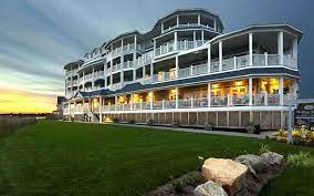 7 Cool Connecticut Waterfront Wedding Venues Waterfront Wedding Venue Beach Hotels Wedding Venues