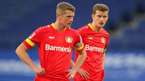 Welcome to the first sven bender' twitter fan site in the world! Bayer Leverkusen Lars Und Sven Bender Beenden Im Sommer Ihre Karrieren Eurosport