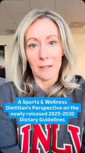 One of my favorite parts of #FNCE was connecting with so many inspiring  registered dietitians and future leaders in our field. Since FNCE is all  about the future of nutrition, I asked