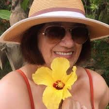 sangue de Cristo, repreenda esse satanás.🤮