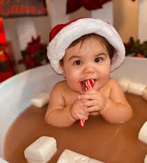 Christmas photos for 14-month-old recommendations?