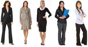 Saat ingin memakai hijab untuk interview, selalu ingat untuk memilih gaya formal atau resmi. Tips Penting Memilih Pakaian Untuk Interview Bagi Wanita